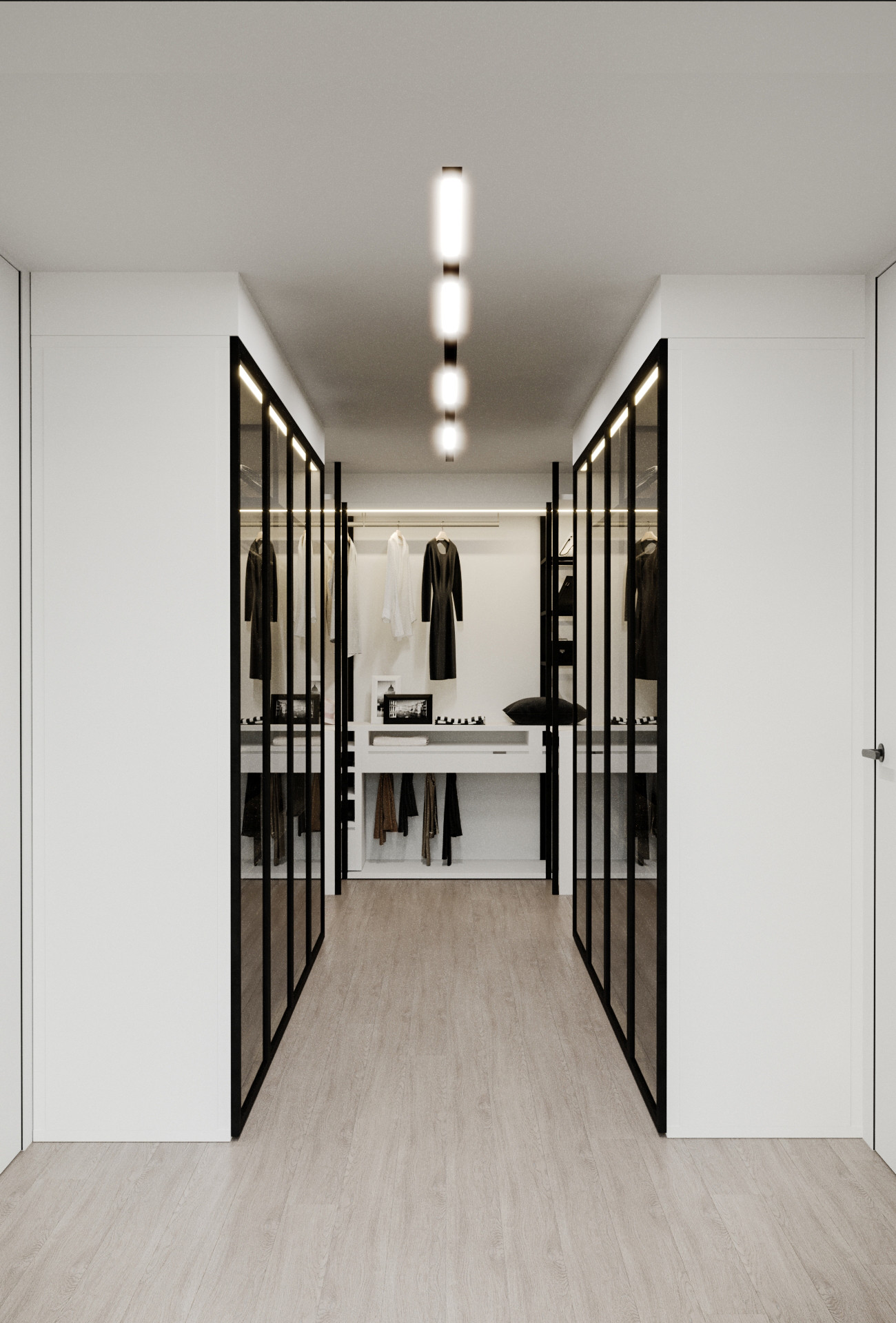 Minimalistična garderoba z vitrinami, regalom in nežno osvetlitvijo za moderen notranji dizajn