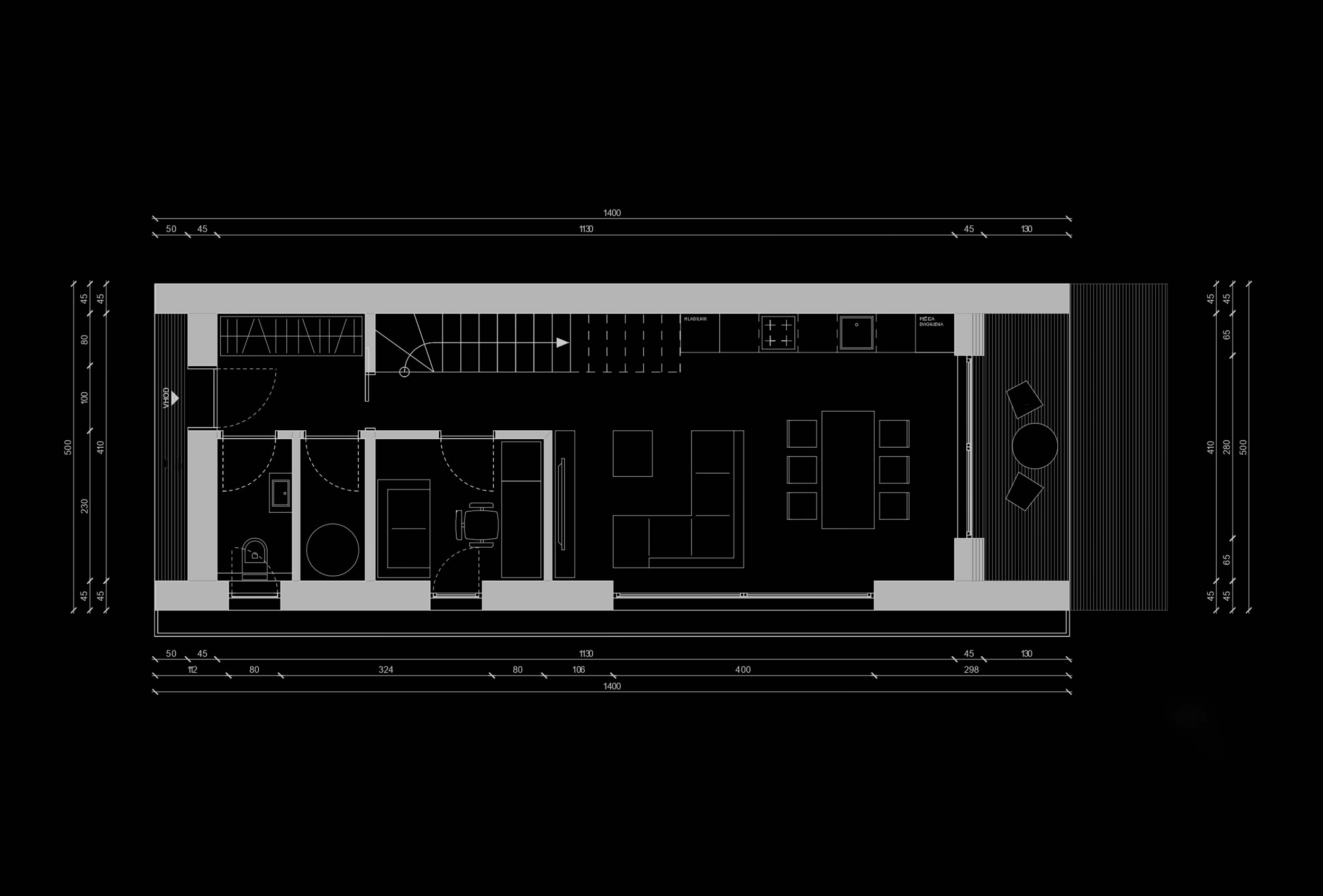 Načrt, ki prikazuje tlorisno razporeditev hiše v Tomišlju